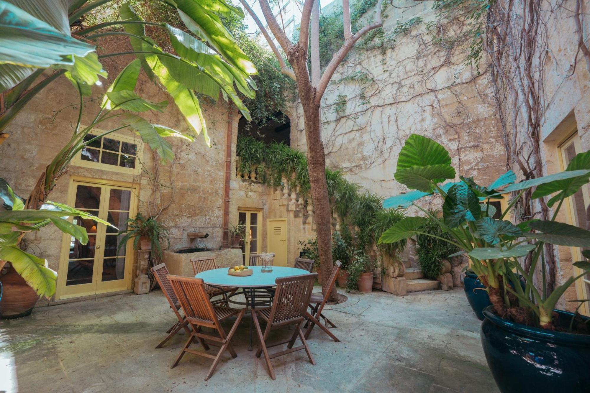 Hal Ghaxiak Casa San Rocco - Luxurious Grand 18Th C. Palace With Gardens & Pool מראה חיצוני תמונה
